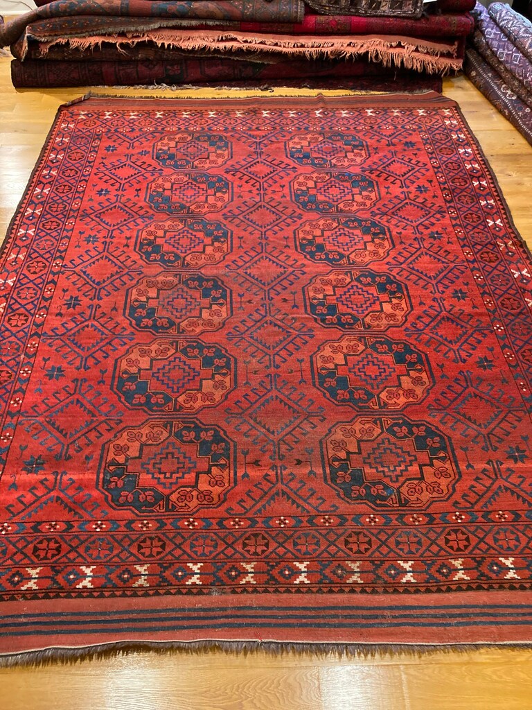 9’8” X 7’8” Antique Ersari Main Carpet