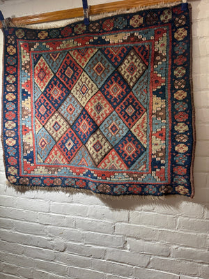 37" X 31" Jaff Kurd Bag Face