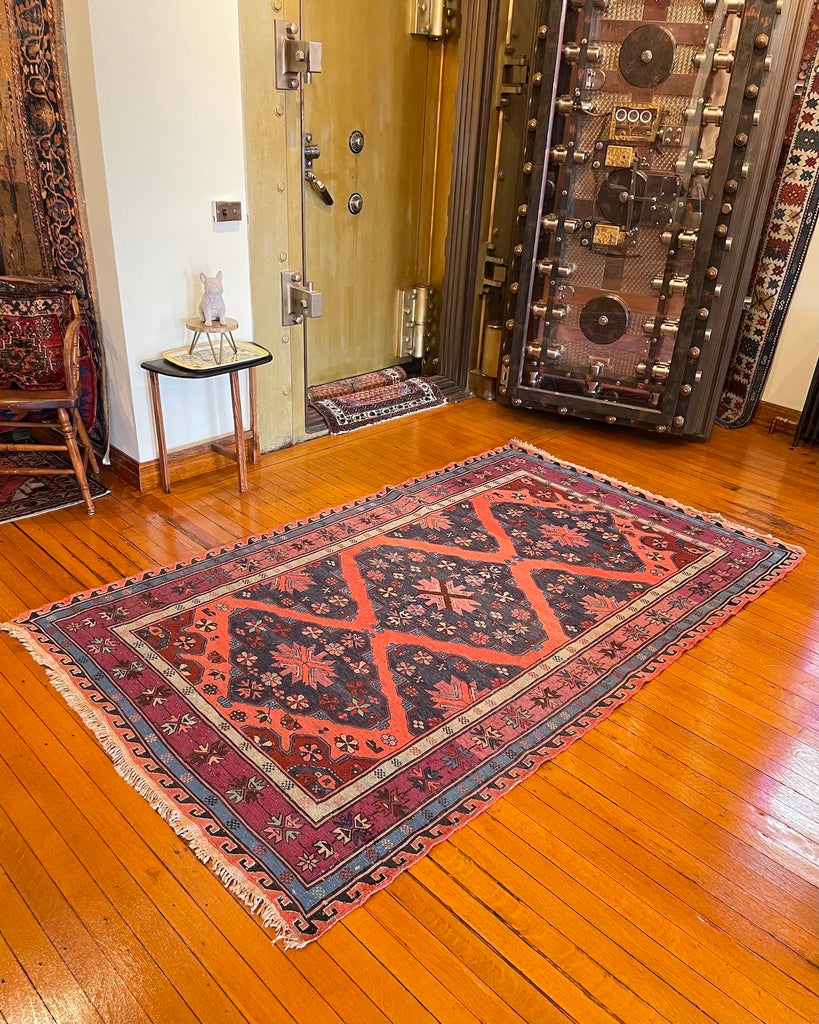 4&#39;10&quot; X 8&#39;0&quot; Antique Caucasian Soumak