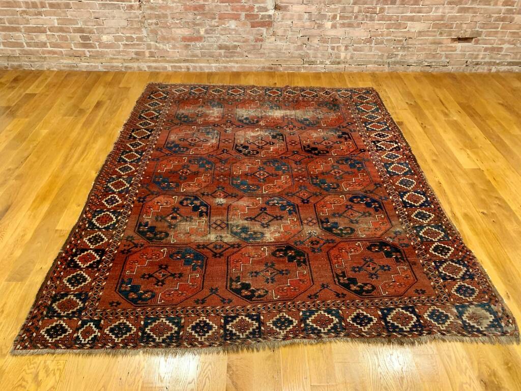 6&#39;11&quot; X 8&#39;2&quot; Antique Ersari Carpet