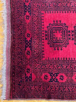 5’10” X 3’11” Antique Ersari Main Carpet