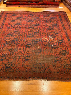 8'8" X 8'4" Antique Ersari Main Carpet