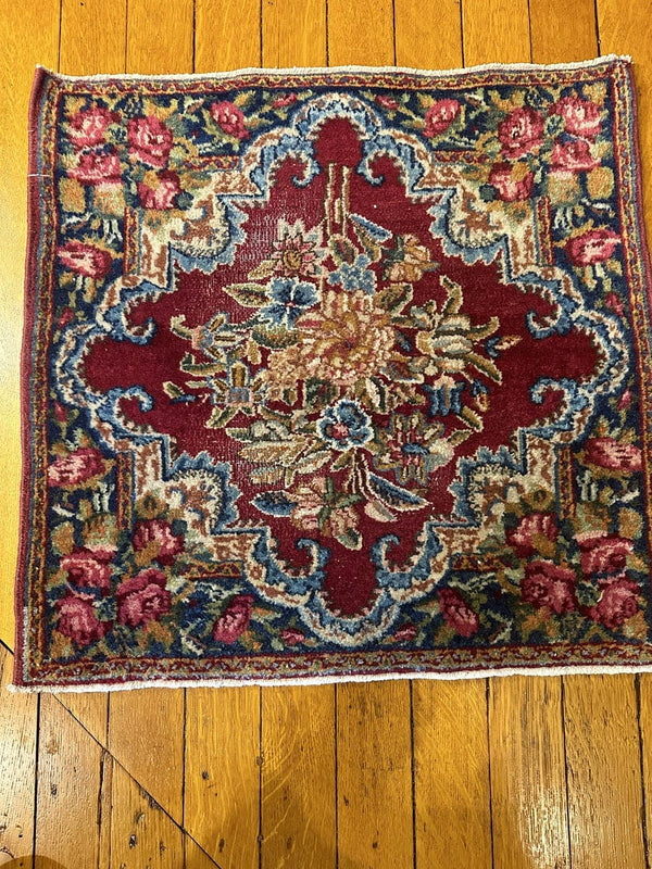 Antique-Kerman-Square-Floral-