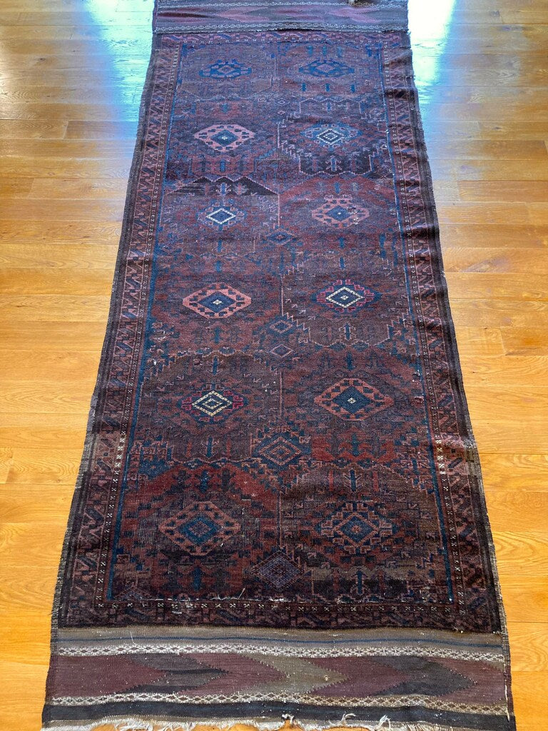 9'8" X 3'8" Early Main Carpet
