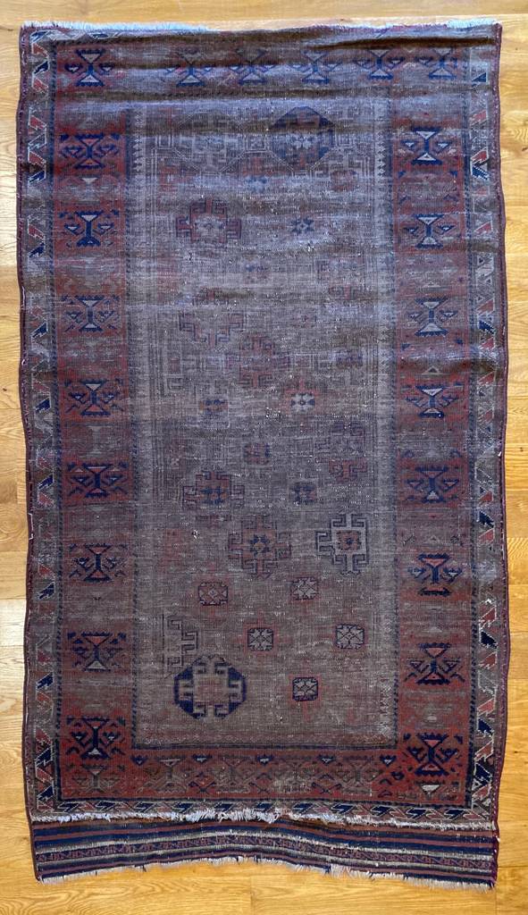 6&#39;4&quot; X 3&#39;7&quot; Early Rug