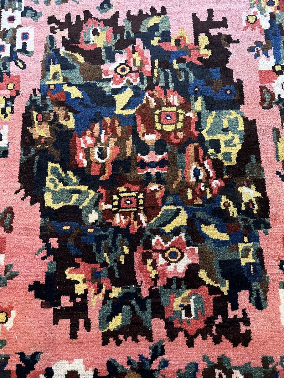 7&#39;2&quot; X 10&#39;1&quot; Fine Bakhtiari Rug