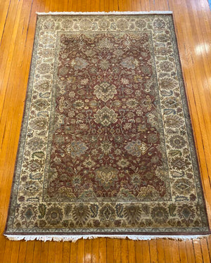 9'4" X 6'1" Fine Vintage Agra Carpet