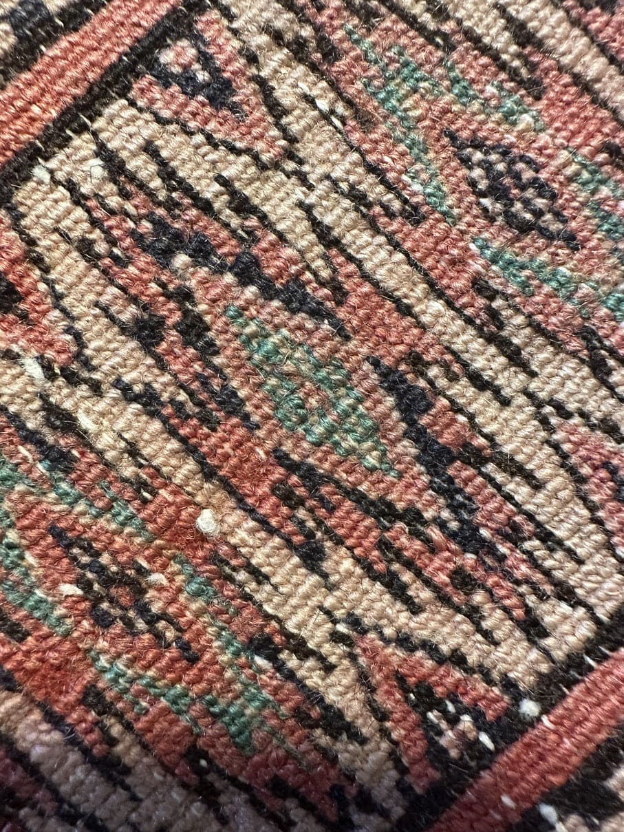 4&#39;6&quot; X 5&#39;10&quot; Green Zander Rug