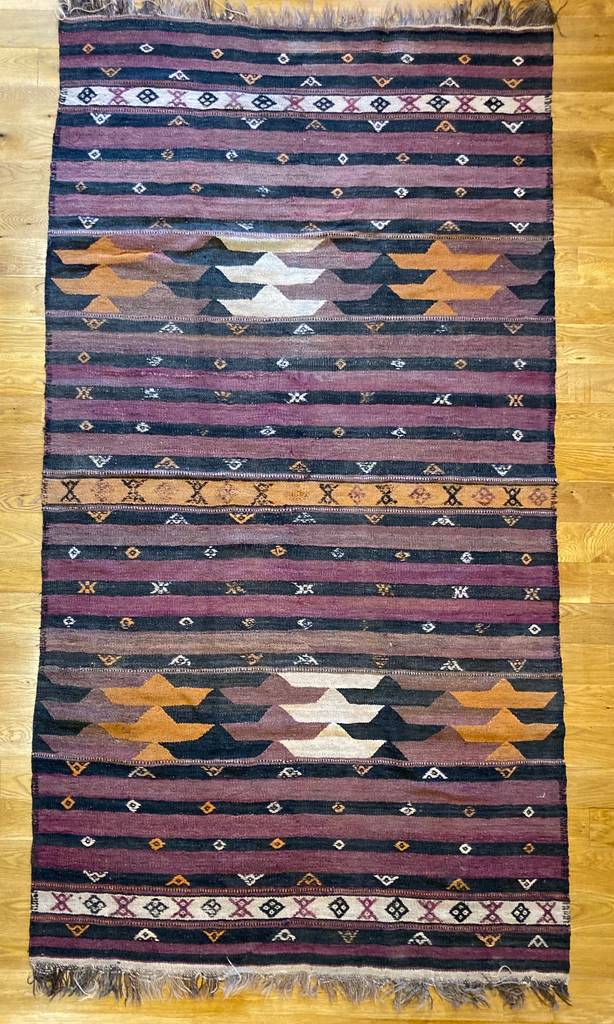 8&#39;4&quot; X 4&#39;5&quot; Maimana Northern Afghanistan Bird Motif Kilim, Wall Kilim, Deco Kilim, Office Kilim, Vegetable Dye Kilim