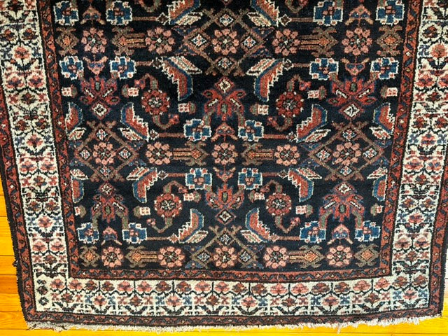 6'9" X 4'4" Old Bakhtiari Herati
