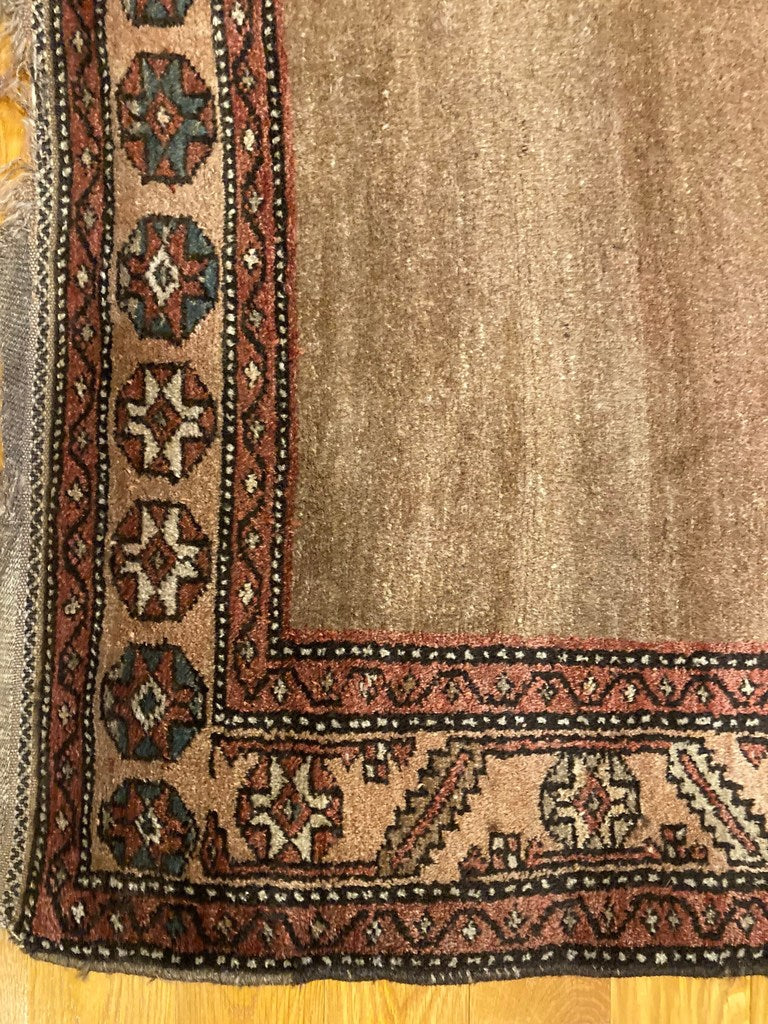 7&#39;10&quot; X 4&#39;6&quot; Rare Antique Bakshaish Rug