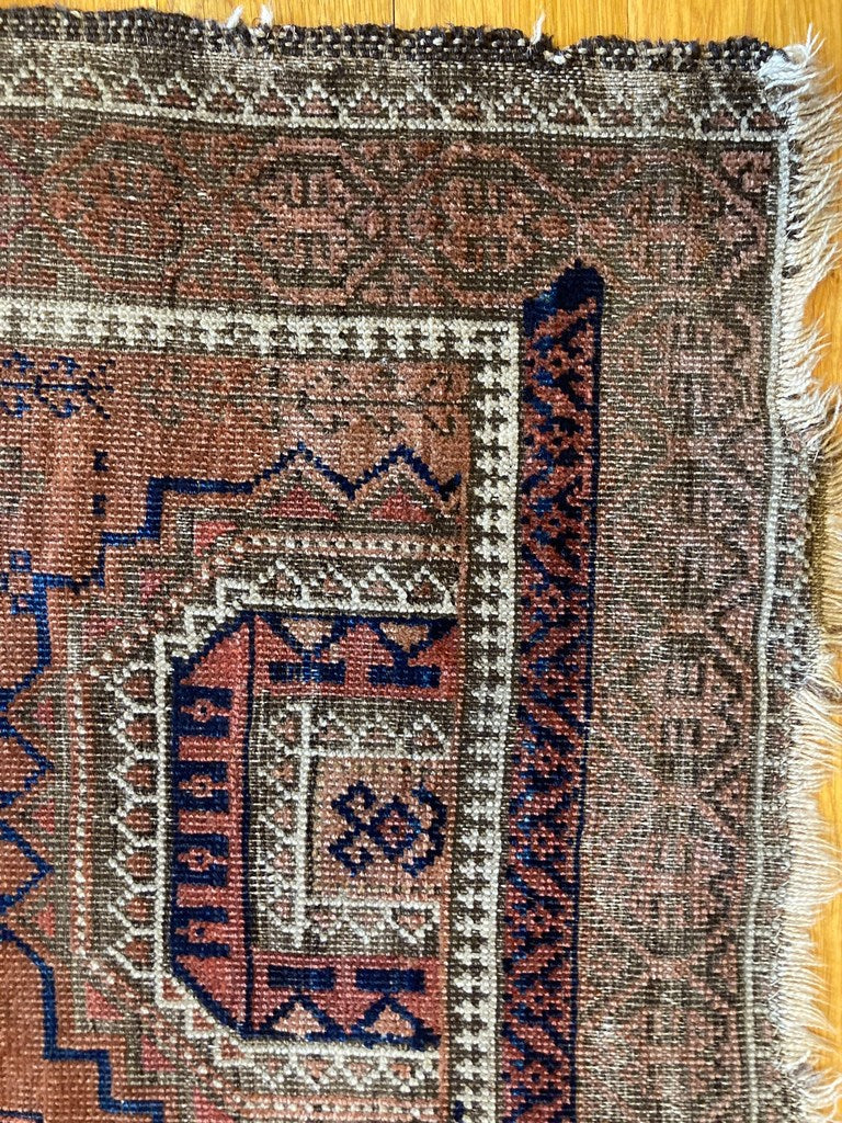 3'8" x 2'5" Rare Small Baluch Salor Prayer Rug