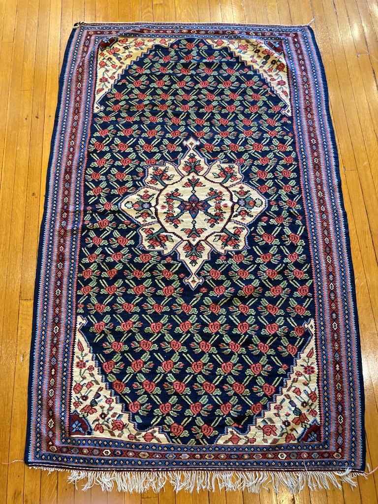7'3" X 4'4" Senneh Kilim