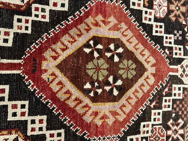 9&#39;6&quot; X 4&#39;7&quot; Shirvan Long Rug