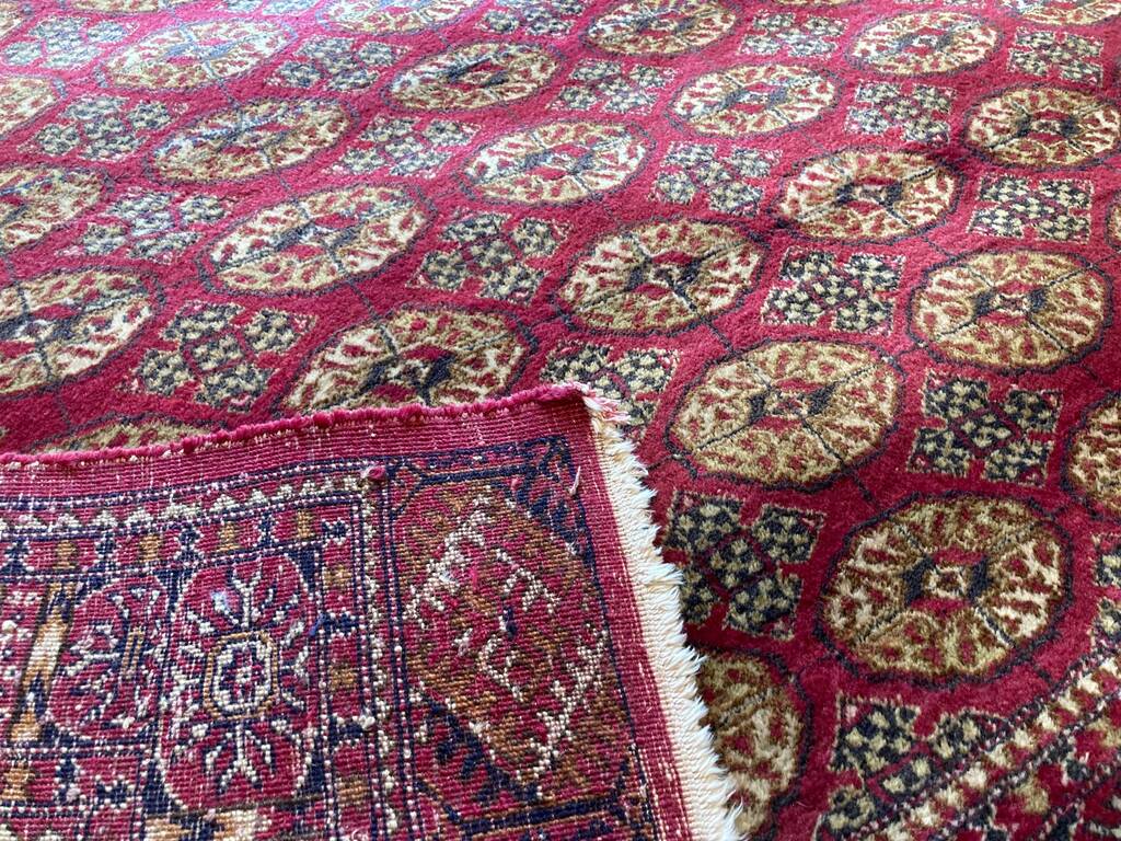 9&#39;3&quot; x 6&#39;5&quot; Tekke Bokhara Rug