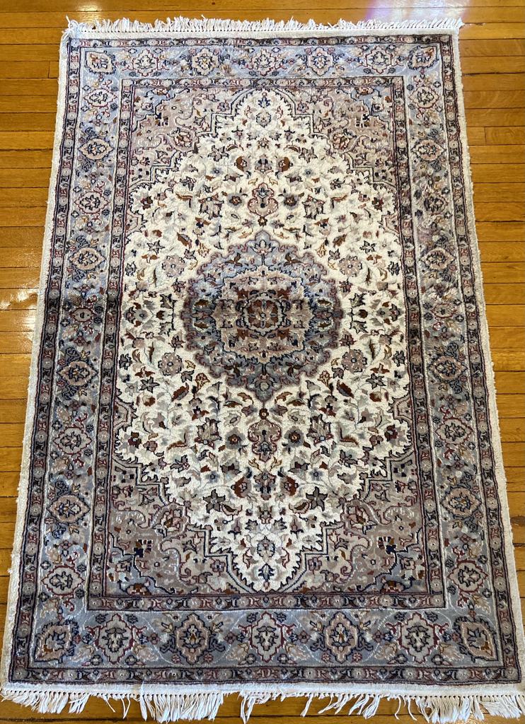 6'3" X 4'1" Vintage Persian Rug