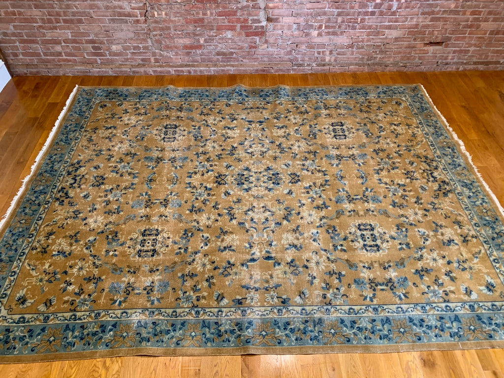 8&#39;10 X 11&#39;10 Antique Chinese Ningxia Carpet