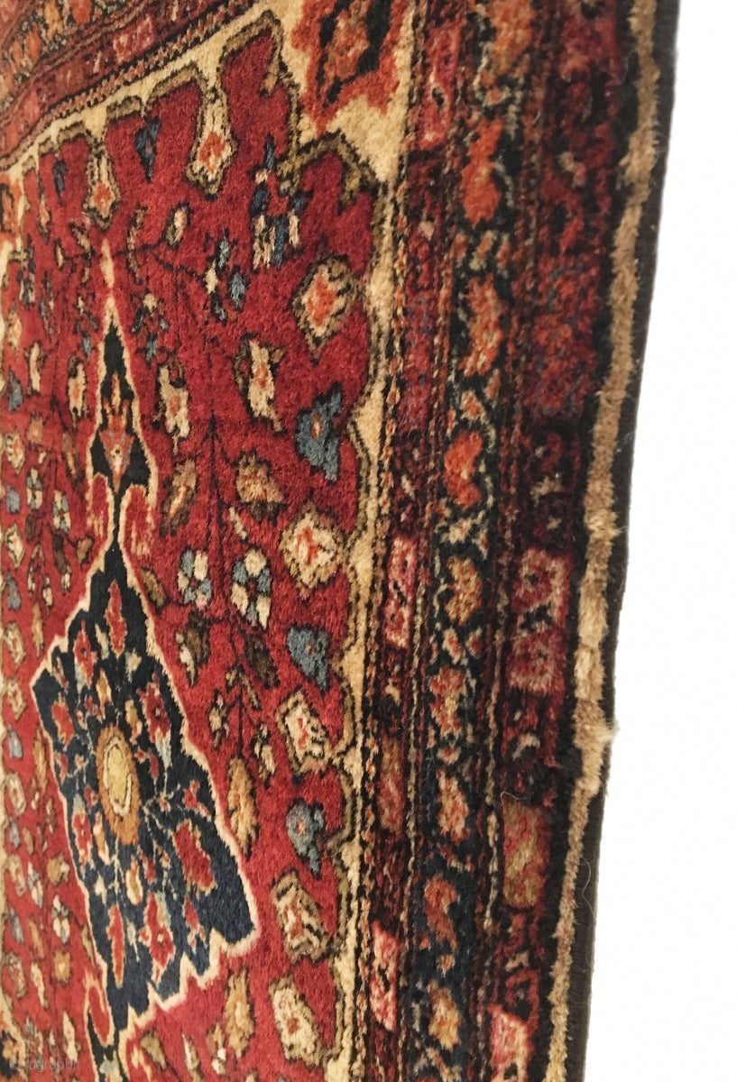 2’0&quot; X 2’4&quot; Small Antique Sarouk Pushti Rug