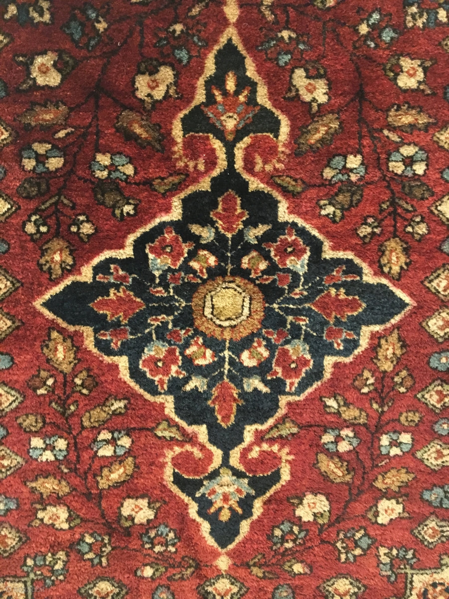 2’0&quot; X 2’4&quot; Small Antique Sarouk Pushti Rug