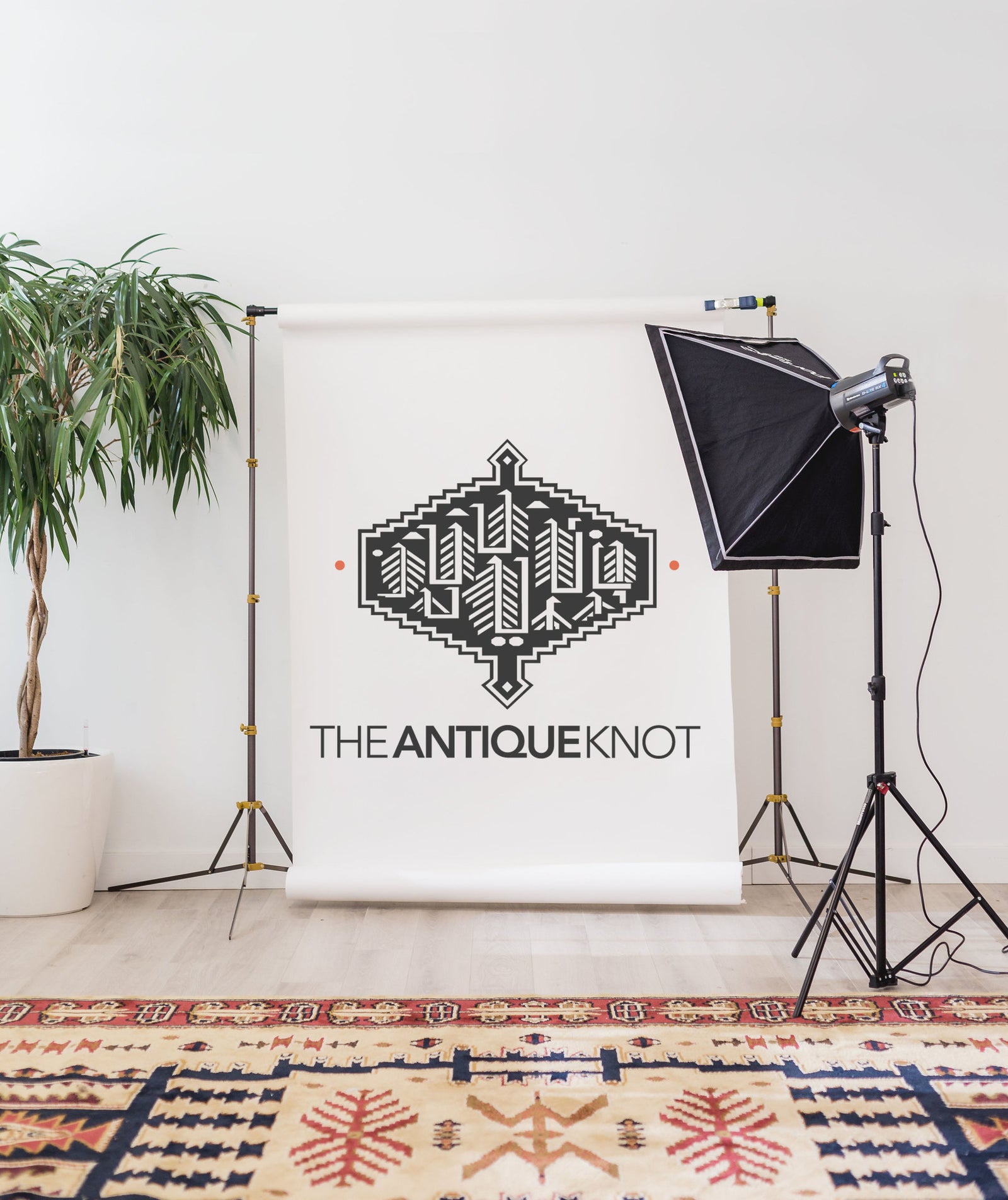Our Story | The Antique Knot